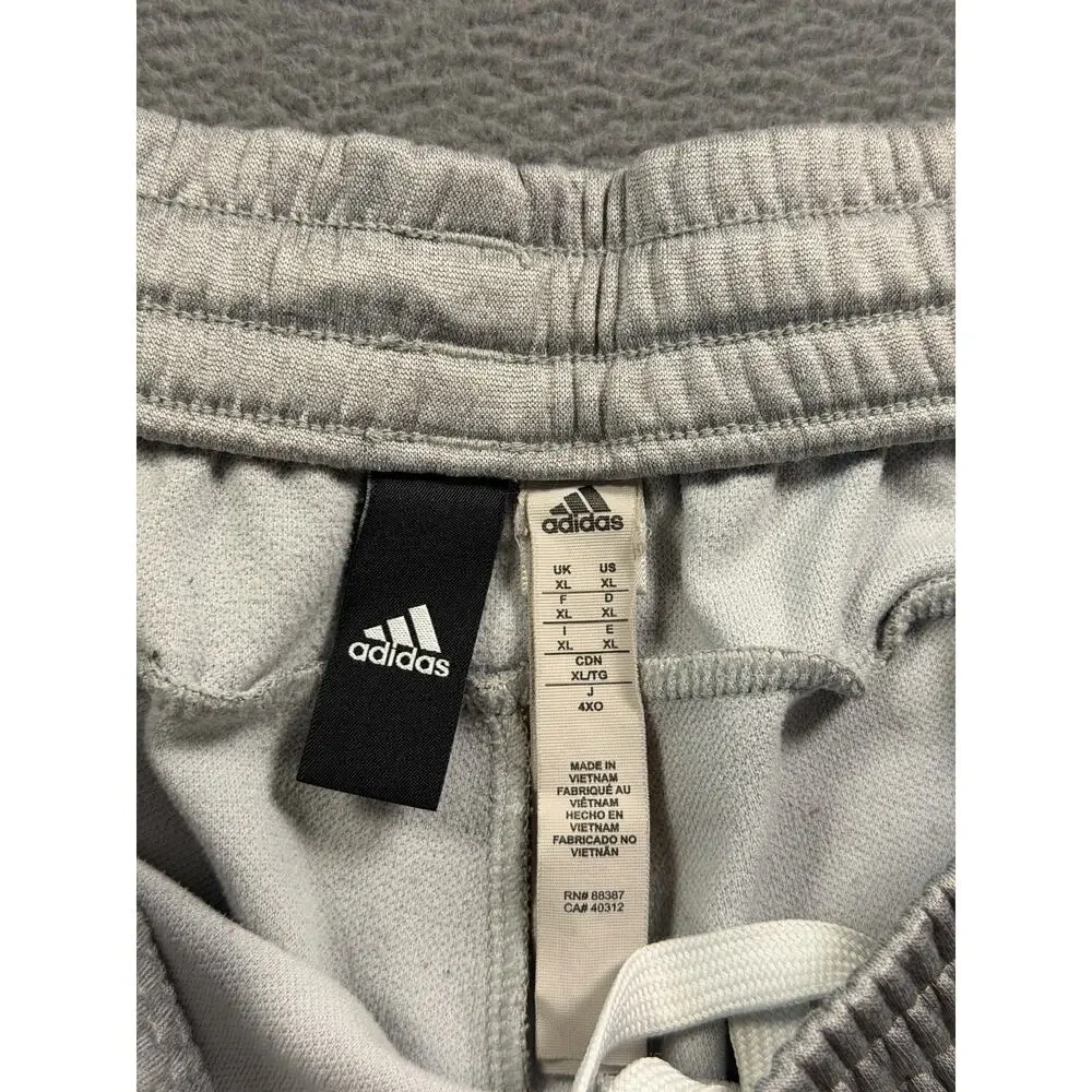 Adidas Mens XL Gray Performance Training Shorts Zipper Pockets Athletic Gym
